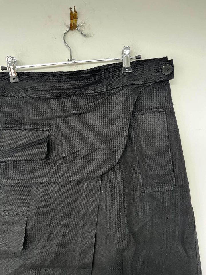 Oroton Black Cargo Maxi Skirt - size 14