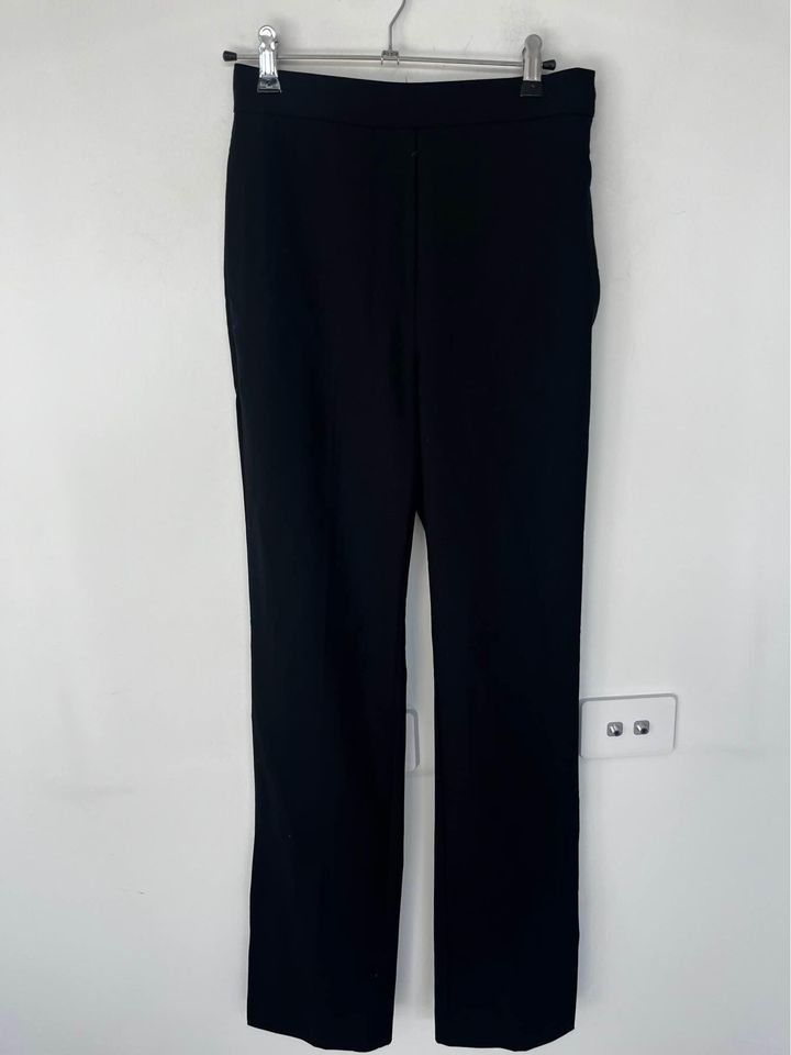 Camilla and Marc Black Pants - size 6