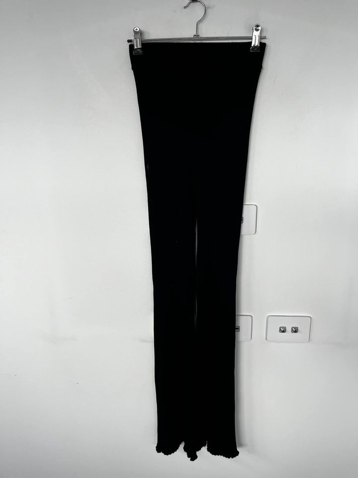 Henne black knit pants - size 6