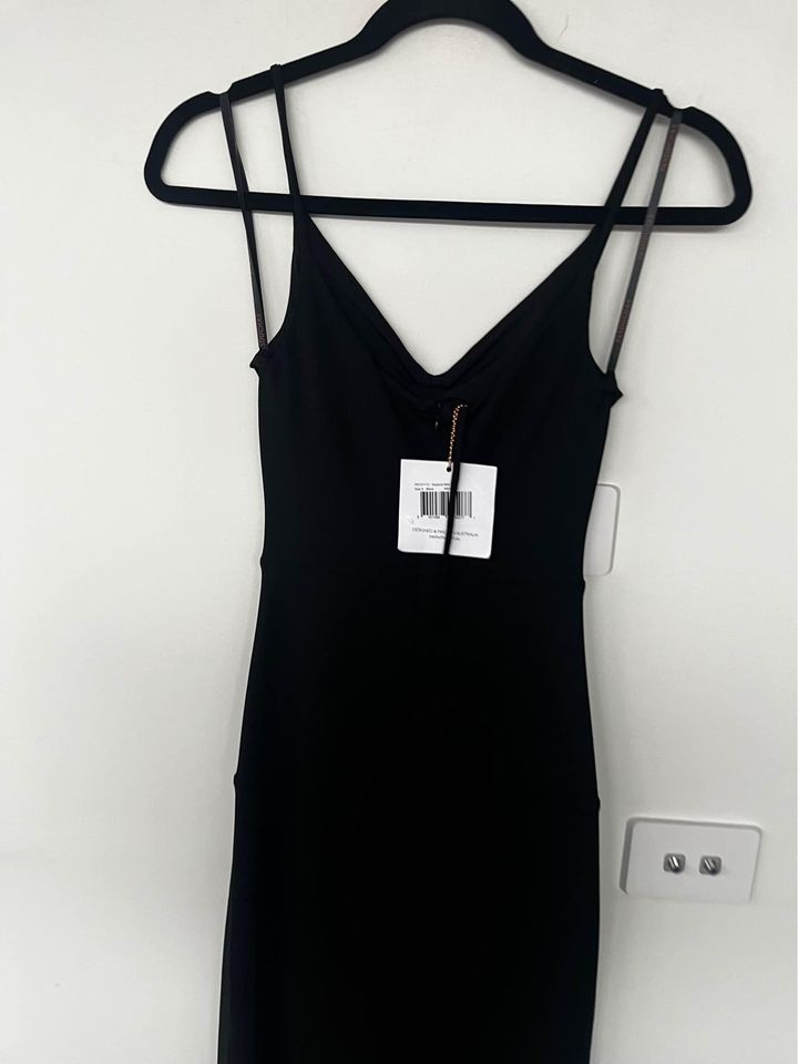 Pasduchas Black Midi Dress