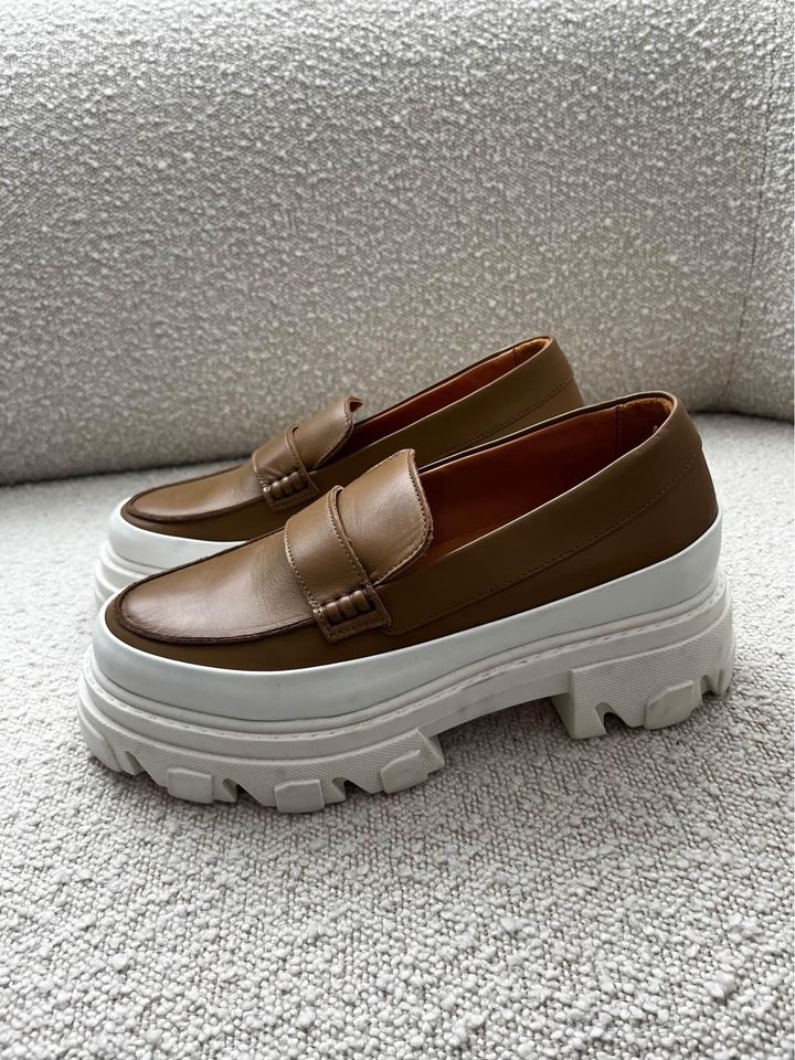 Ganni Chunky Loafers - size 40