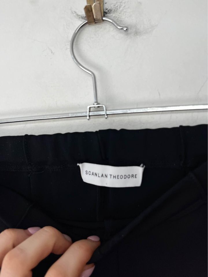 Scanlan Theodore Black Pants - size 6