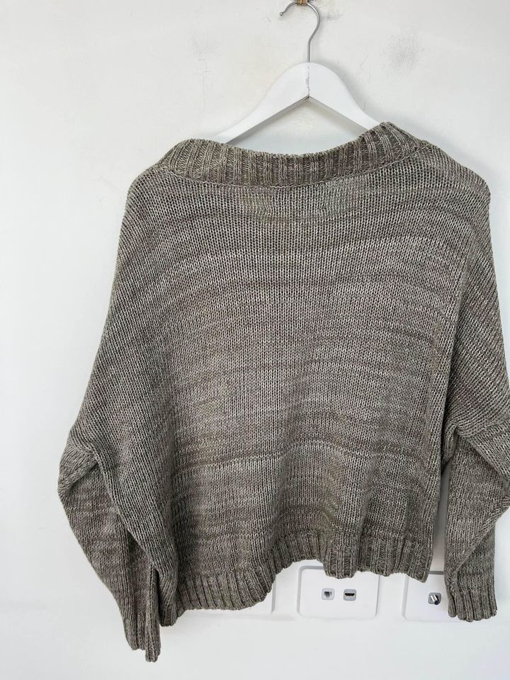 Viktoria & Woods jumper - size 1