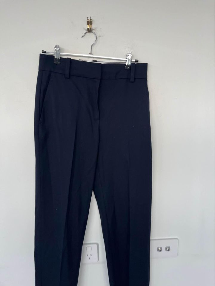 Tommy Hilfiger Navy Pants - size 32