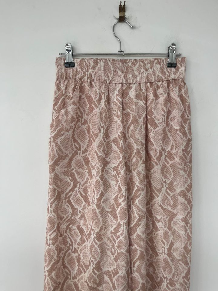 Viktoria & Woods Silk Snake Print Pants - size 00