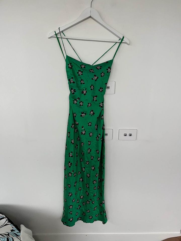 Bec + Bridge Green Silk Midi Dress - size 6