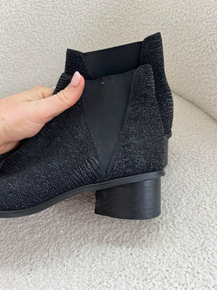 Senso Black Ankle Boots - size 38