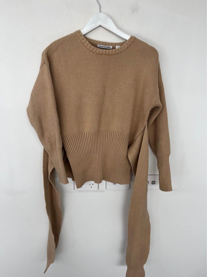 Country Road Knit Jumper - size medium