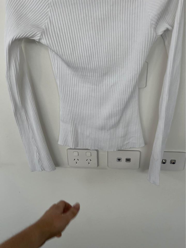 Bassike White Long Sleeve - size xs