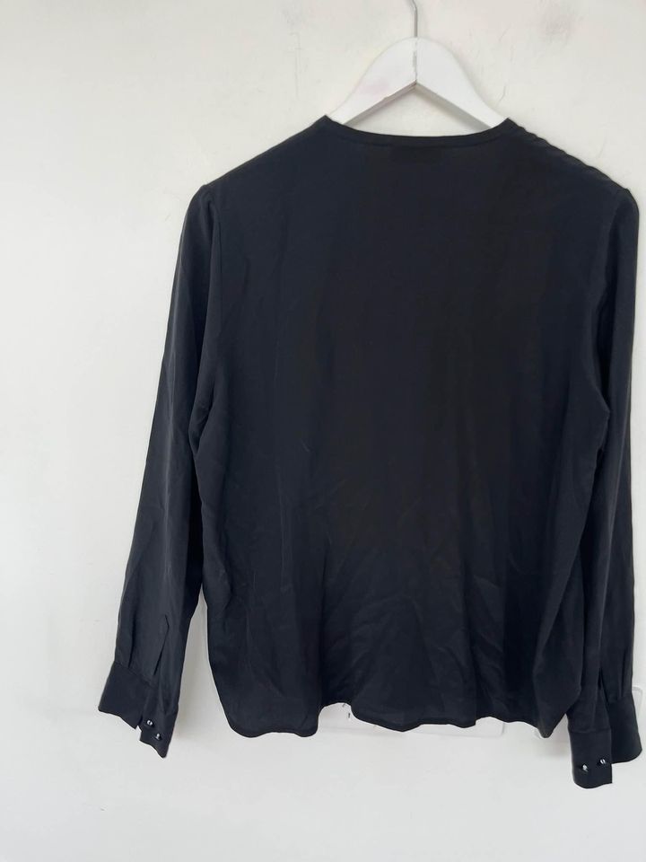 Scanlan Theodore black silk blouse - size 10