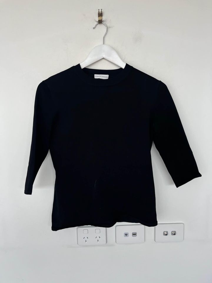 Scanlan Theodore black knit top - size medium