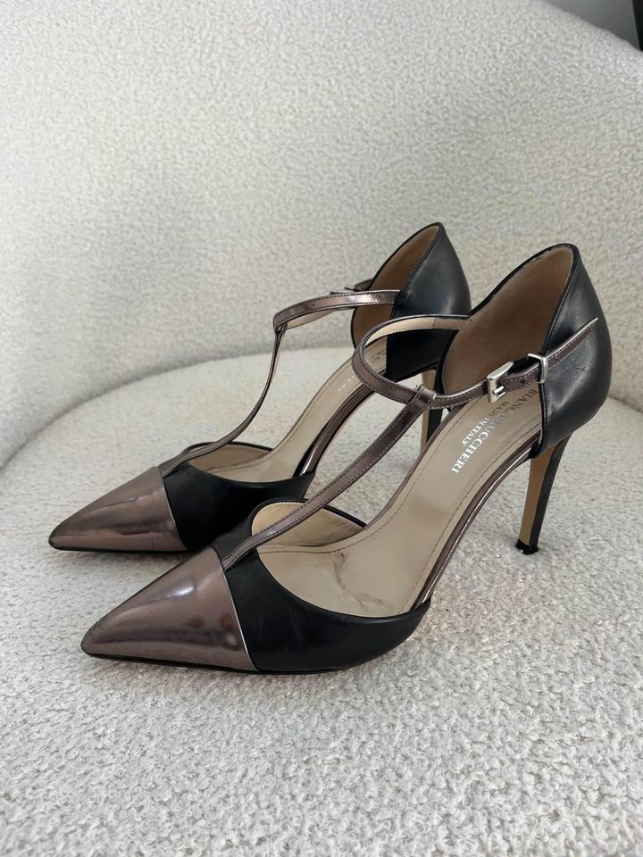 Bianca Bucherri Heels - size 37