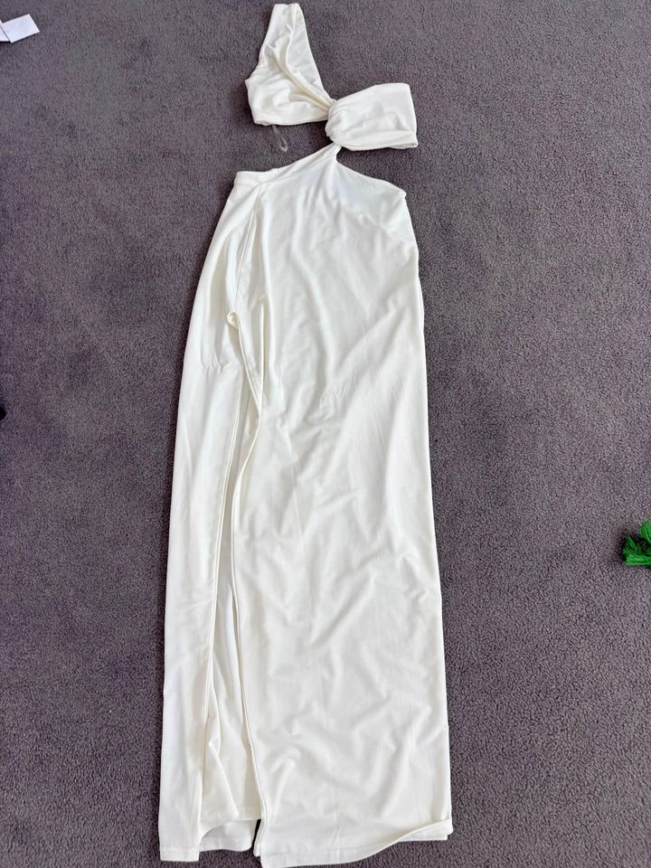 Meshki white maxi dress - size small