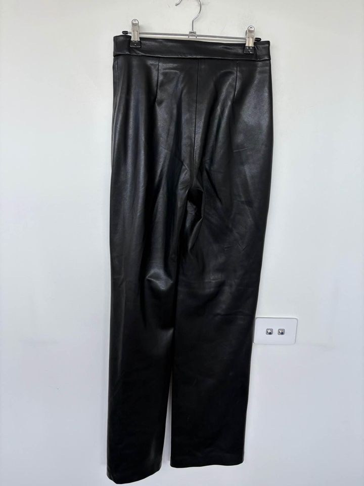 KOOKAI Faux Leather Pant - size 8