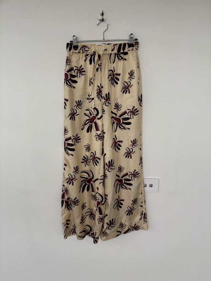 Venroy Silk Pants - size xs