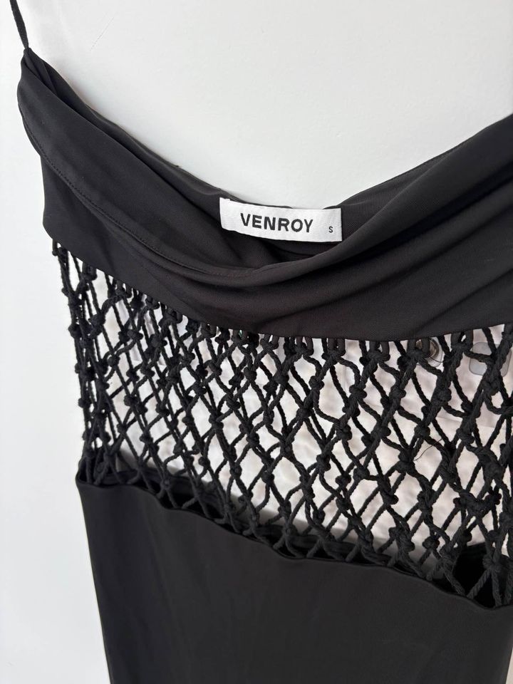 Venroy Strapless - size small