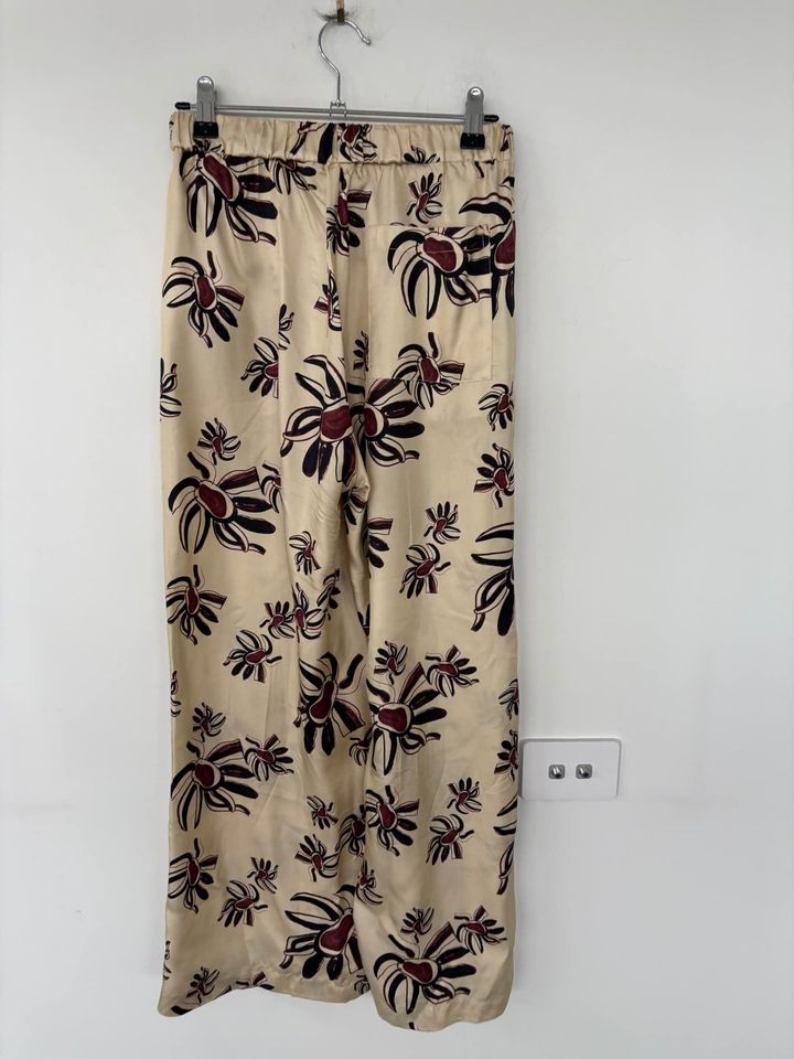 Venroy Silk Pants - size xs