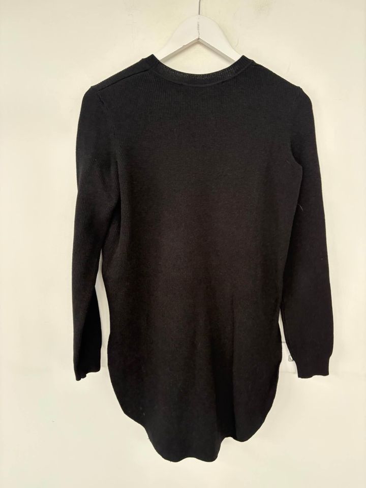 Scanlan Theodore Jumper - size medium