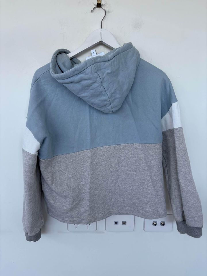 Vitoria and Woods Hoodie - size 0