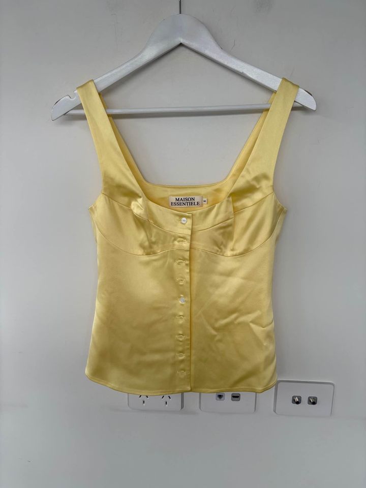 Maison Essentials Yellow Set - size small