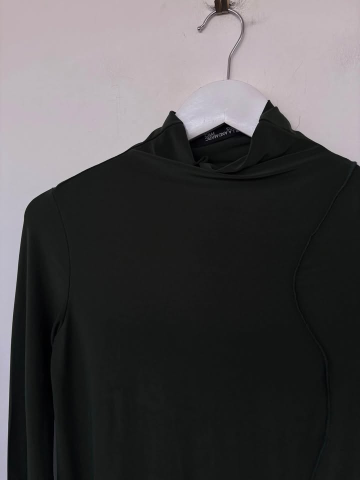 Camilla and Marc Long Sleeve - size 12