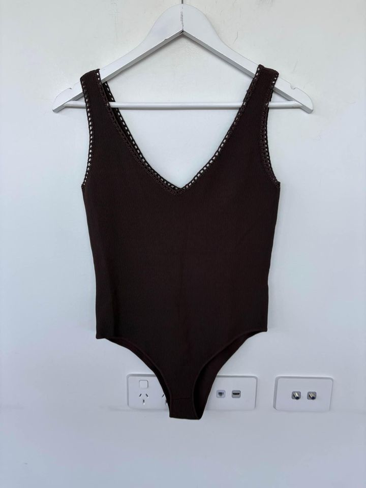 Elka Collective Bodysuits NEW - size 10