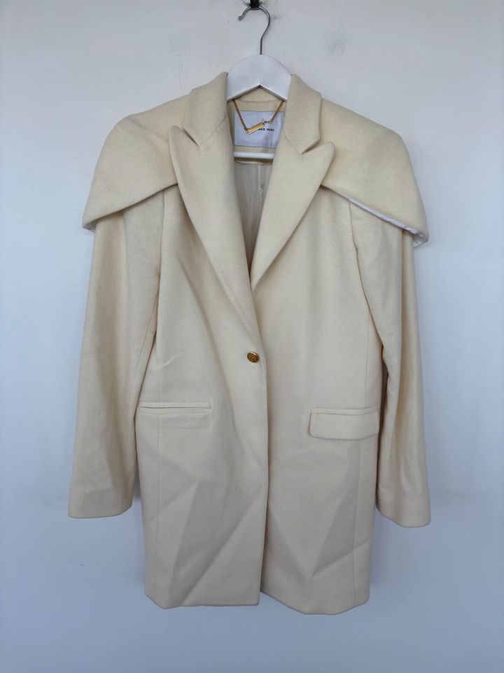 Camilla and Marc Coat - size 10