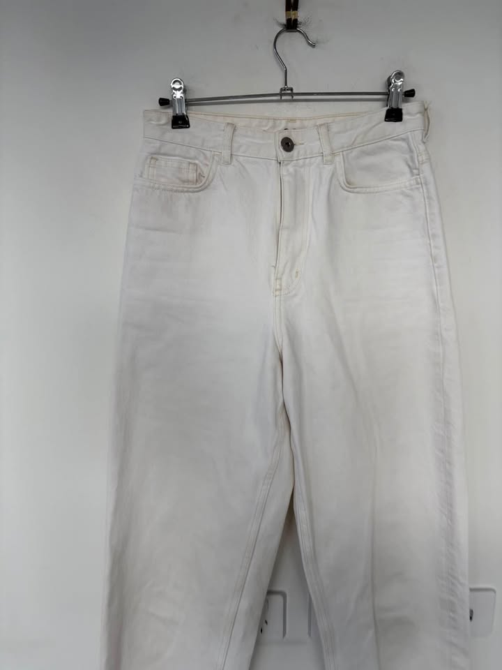 Cos White Jean - size 25