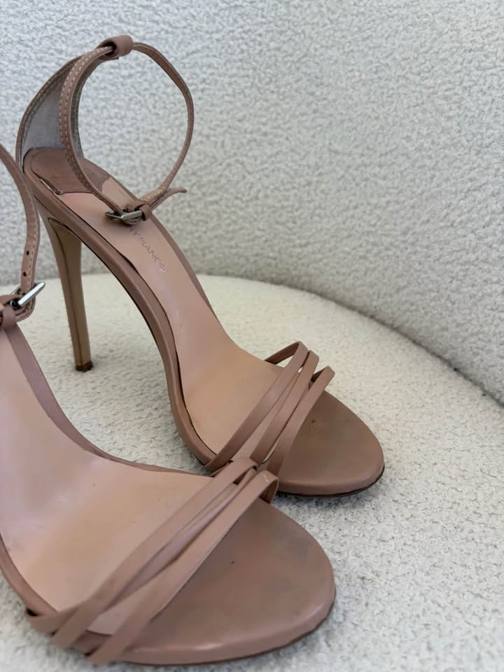 Tony Bianco Heels - size 8