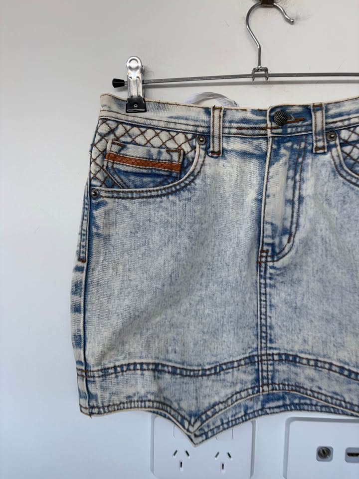 Aje Denim Mini - size 8