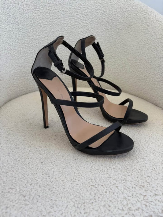 Tony Bianco Heels - size 8