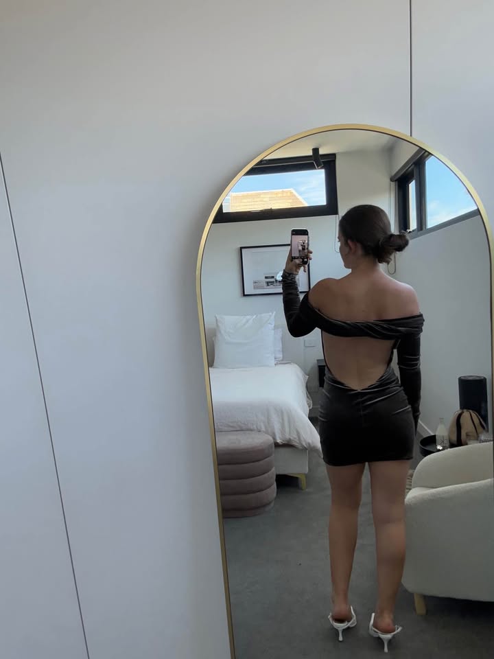 Effie Kats Velvet Mini - size xs