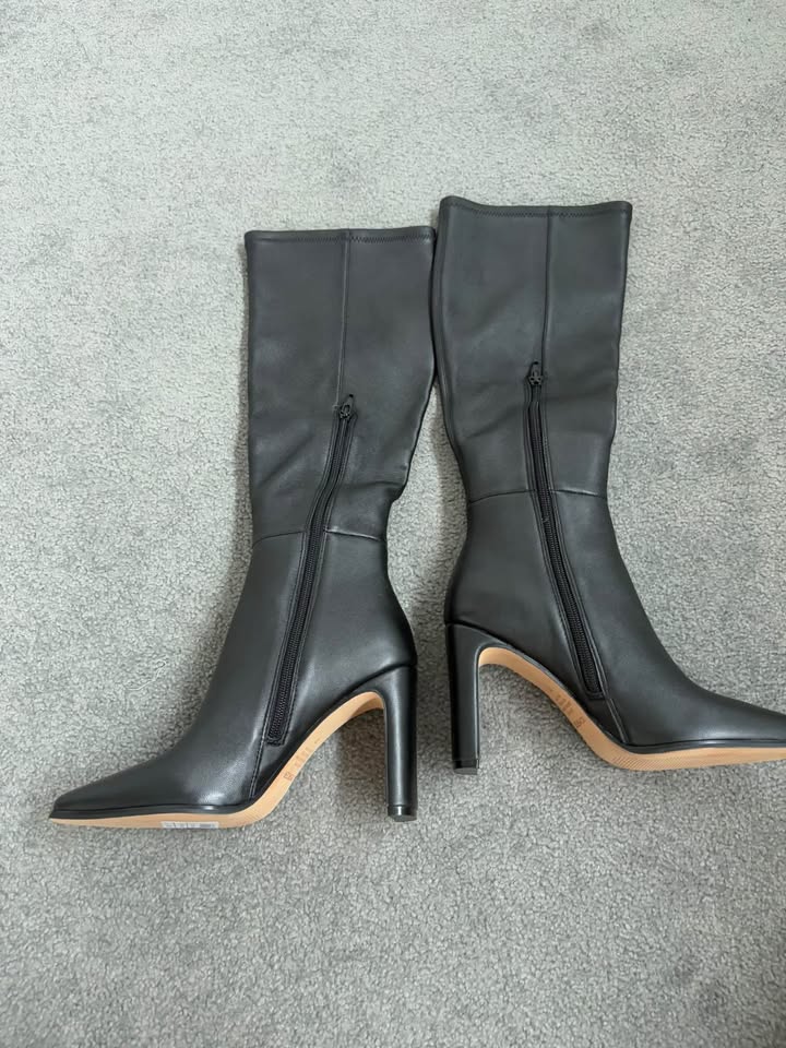 Jo Mercer Boots - size 37