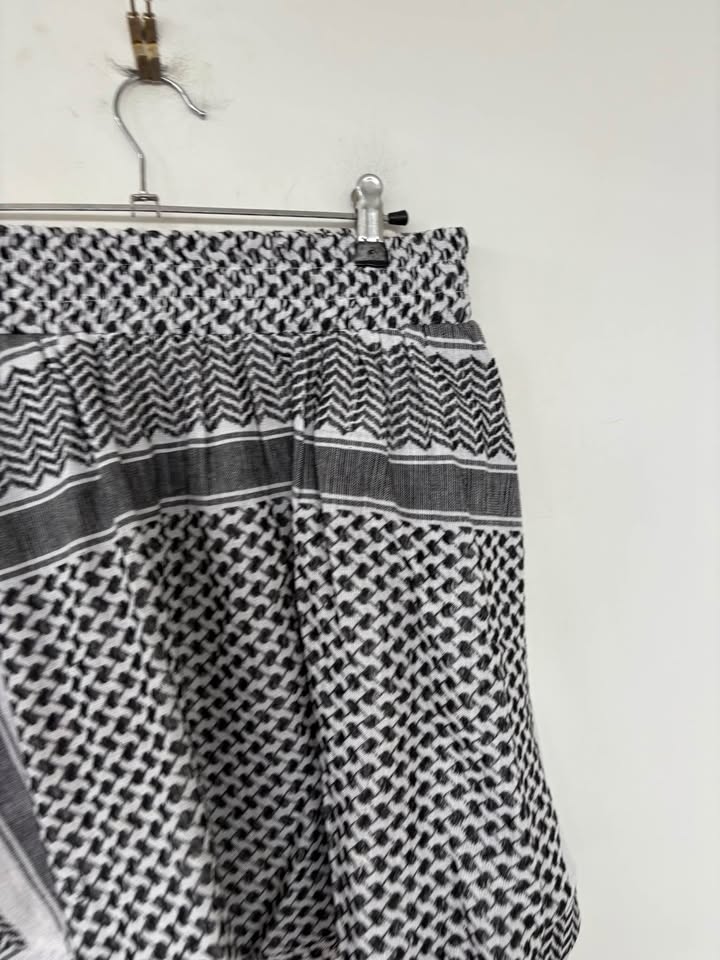 Cecilie Skirt - size medium