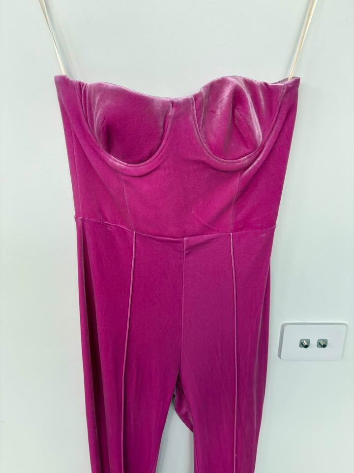 Alex Perry Pink Velvet Jumpsuit - size 8