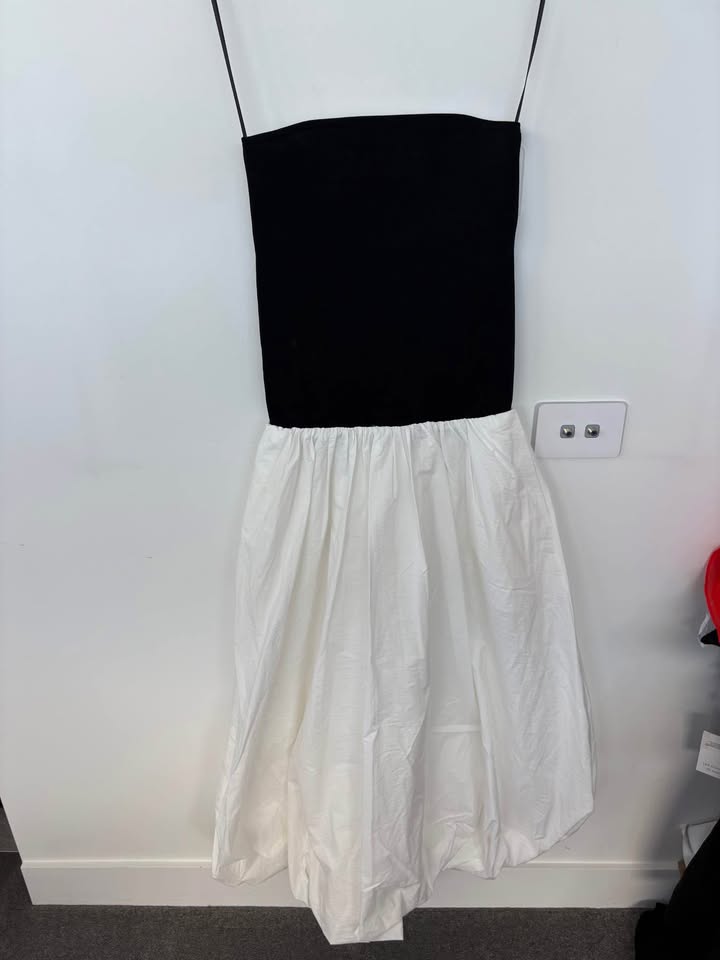 Mos Dress - size 6