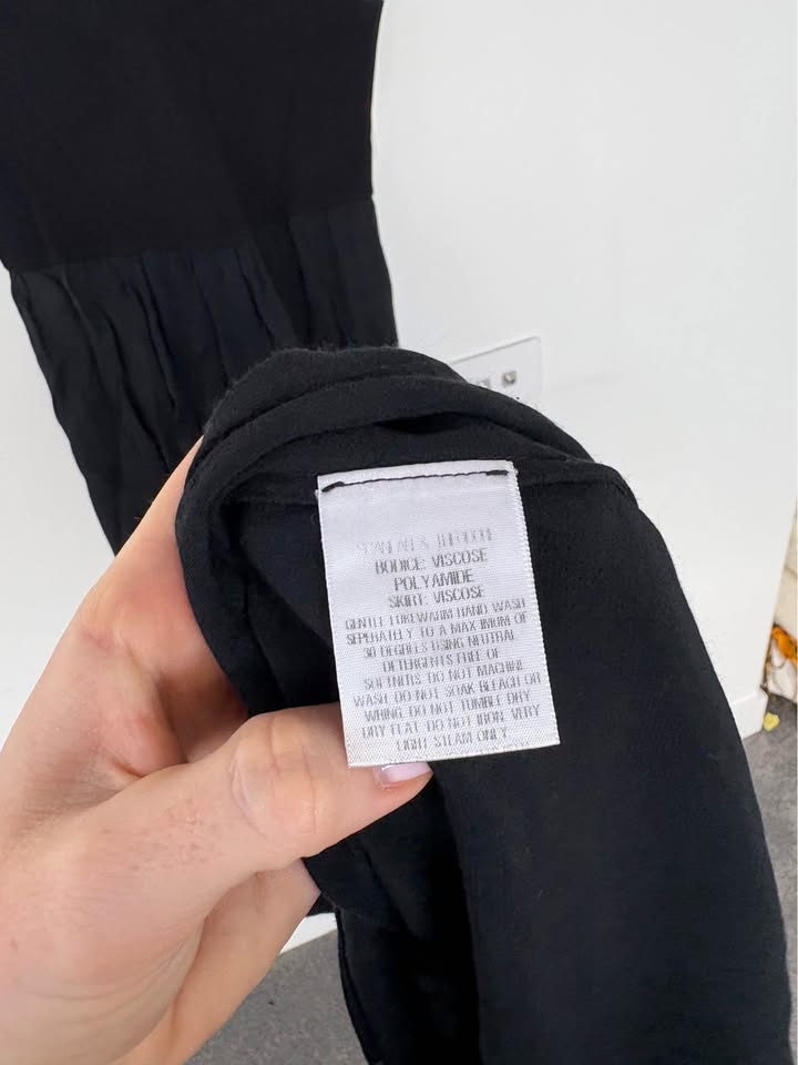 Scanlan Theodore Dress - size 8