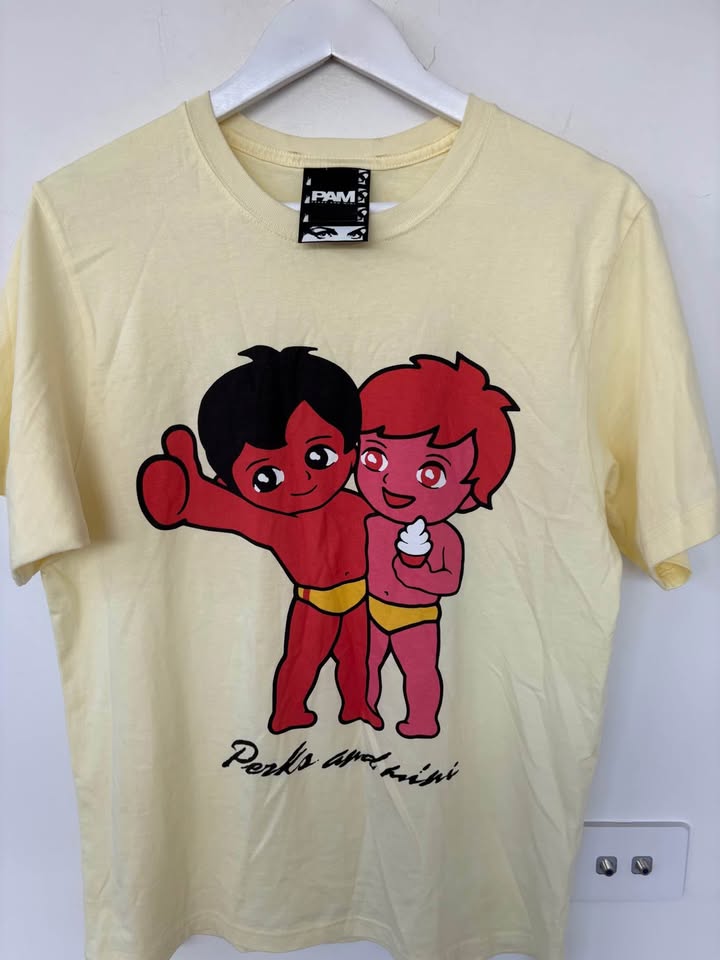 Pam T Shirt - size medium