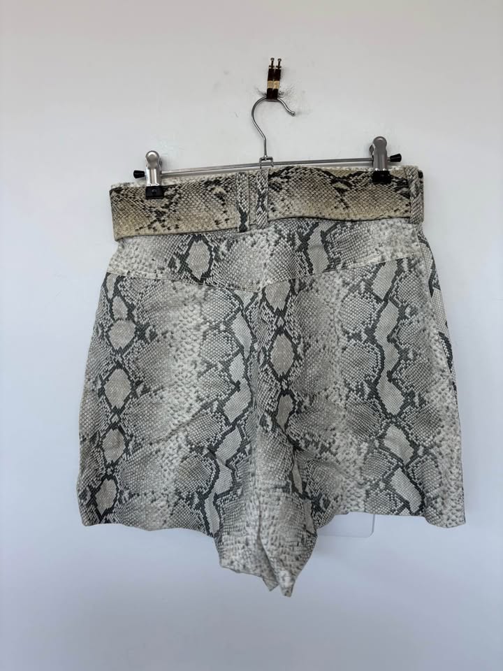 Zimmermann Shorts - size 1