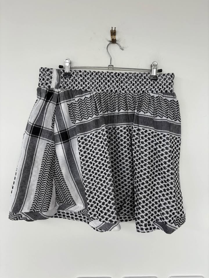 Cecilie Skirt - size medium