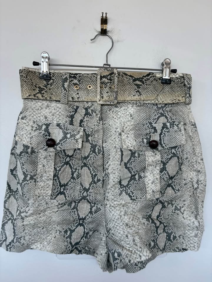 Zimmermann Shorts - size 1