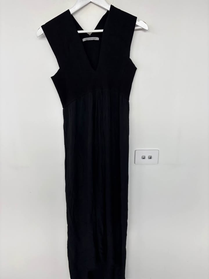 Scanlan Theodore Dress - size 8