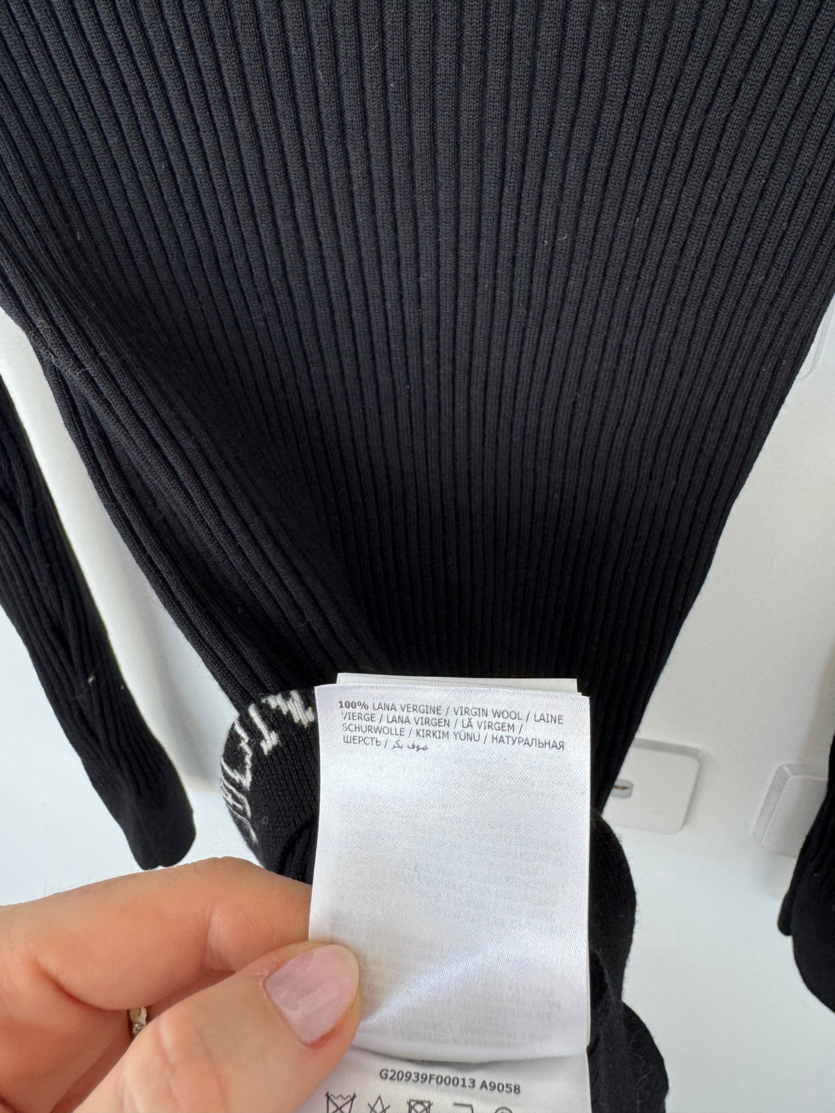 Moncler Black Turtleneck Knit - Size XL