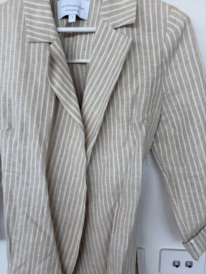 Viktoria and Woods Blazer - size 1