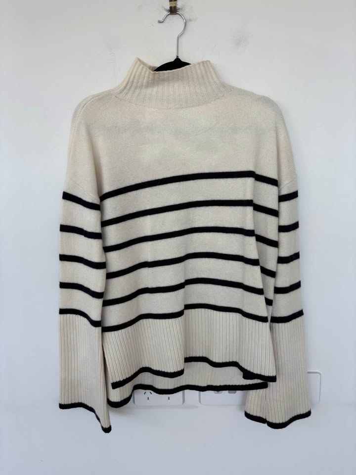 Viktoria and Woods Jumper - size 1