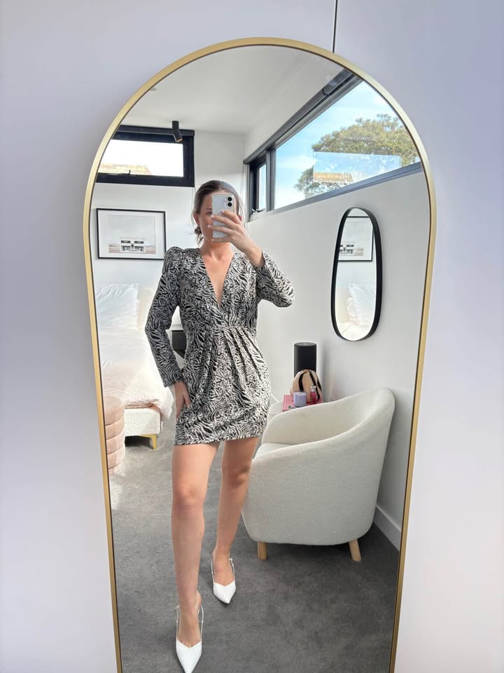 Scanlan Theodore Mini Dress - size medium