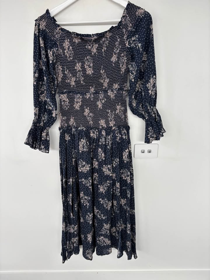 Steele Dress - size small