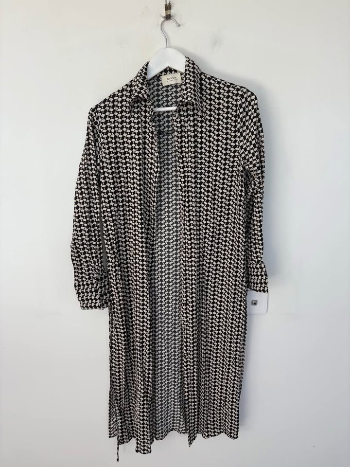 Dissh Shirt - size 6