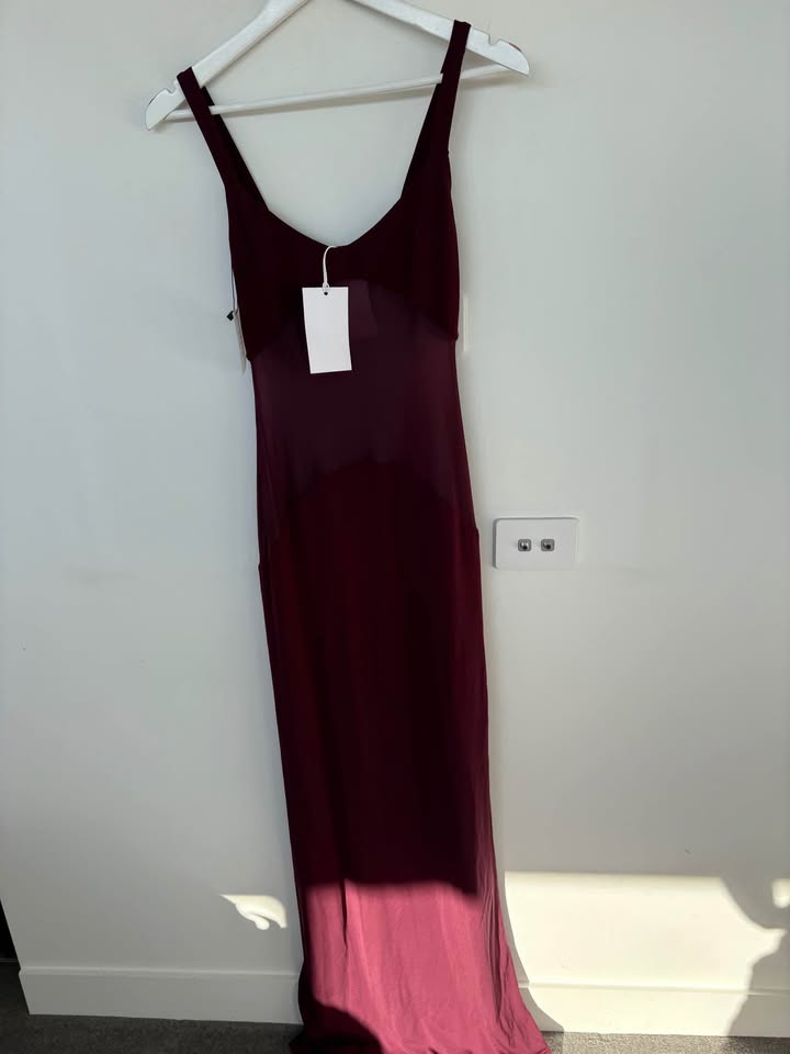 Helsa Maxi Dress - size small