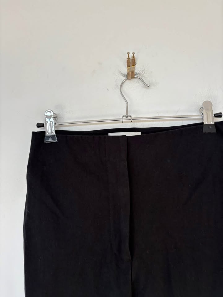 Henne Capri Pants - size 6